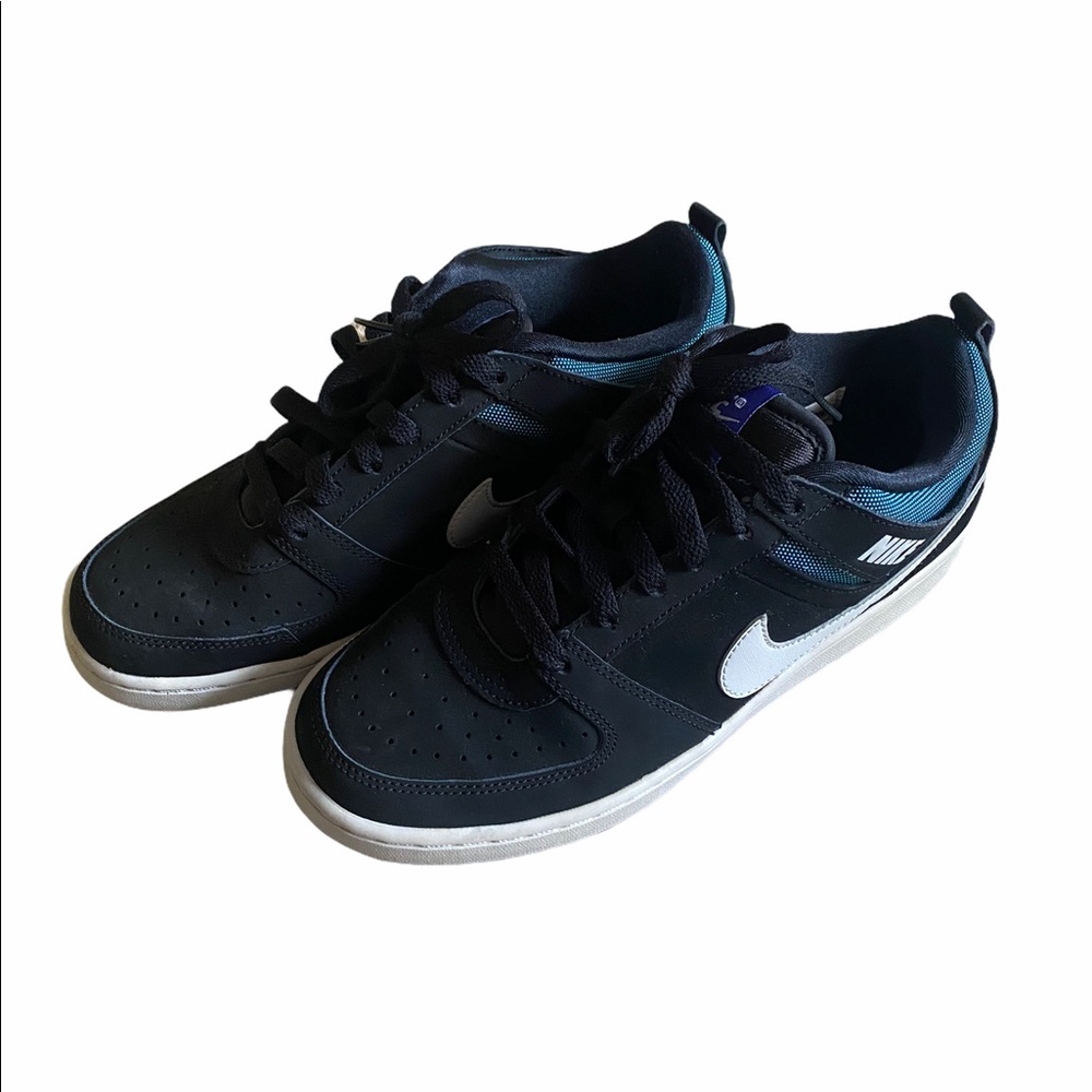 Nike Convention Low Sneaker Black Suede Purple